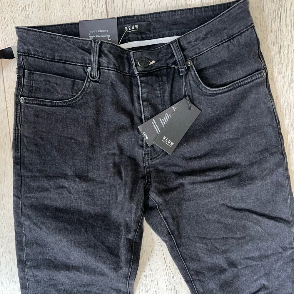 Neuw Men's Charcoal Skinny Jeans